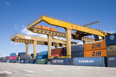 提前45天!滿洲里站開(kāi)行中歐班列突破2000列